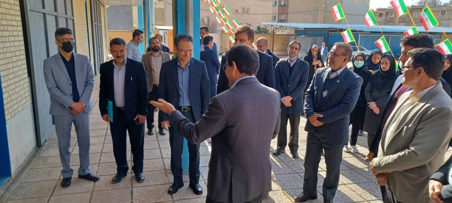 افتتاح سوله و آزمایشگاه دانشکده فنی شهیدرجایی باحضور جنایب آقای دکتر خسروانیان ریاست دانشگاه فنی و حرفه ای کشور