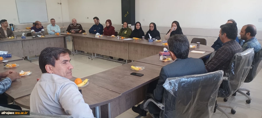 جلسه شورای اداری 6