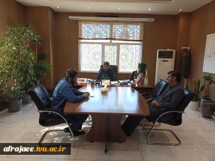 دیدار صمیمانه دکتر رحیم امین زاده رئیس دانشکده فنی مهندسی شهید رجایی شیراز با شهردار منطقه ٩ شیراز   4