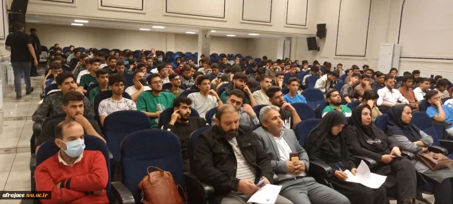 برگزاری جلسه توجیهی دانشجویان نوورود در دانشکده ملی مهارت شهید رجایی شیراز 3