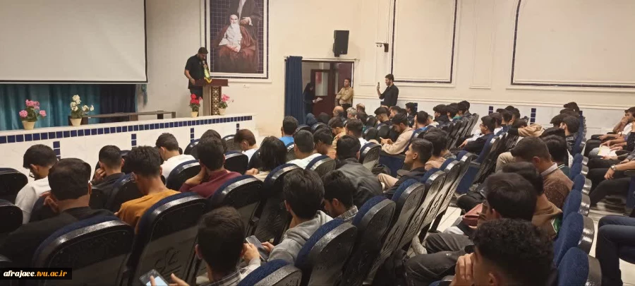 برگزاری جلسه توجیهی دانشجویان نوورود در دانشکده ملی مهارت شهید رجایی شیراز 7